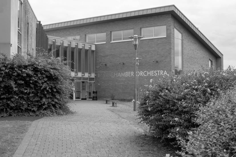 Glucksman Library Never Look Back glucksman-library-never-look-back