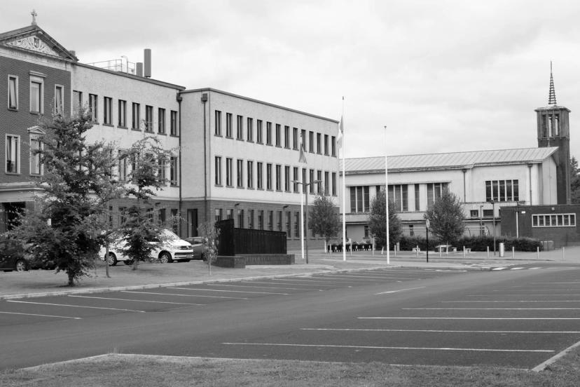 Glucksman Library Never Look Back glucksman-library-never-look-back