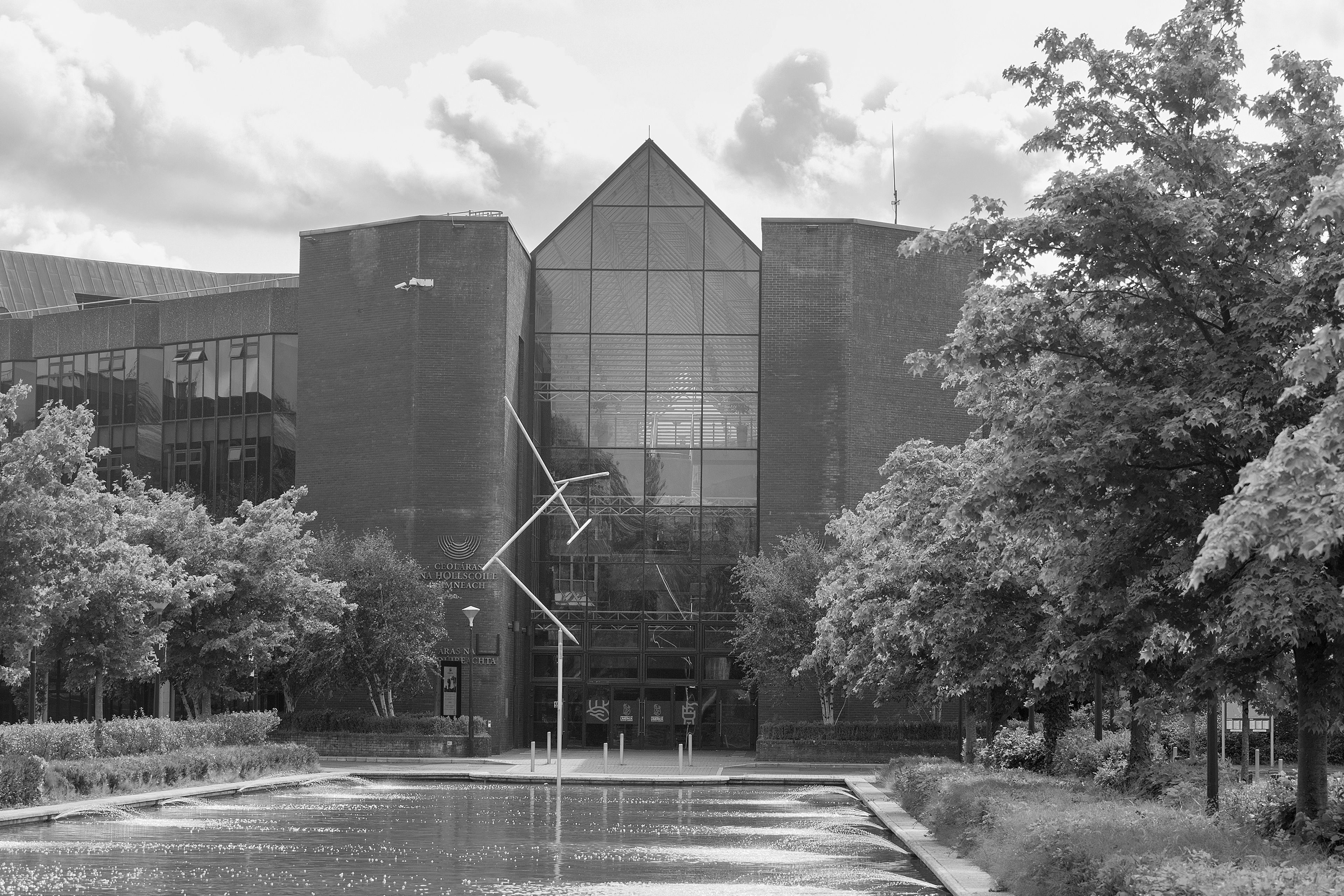 Computer Science Building Ul Main Building, University of Limerick - Never Look Back