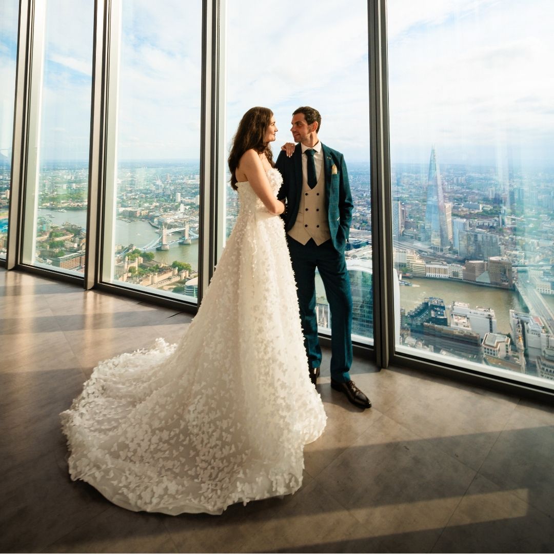A Wedded Couple at Horizon 22