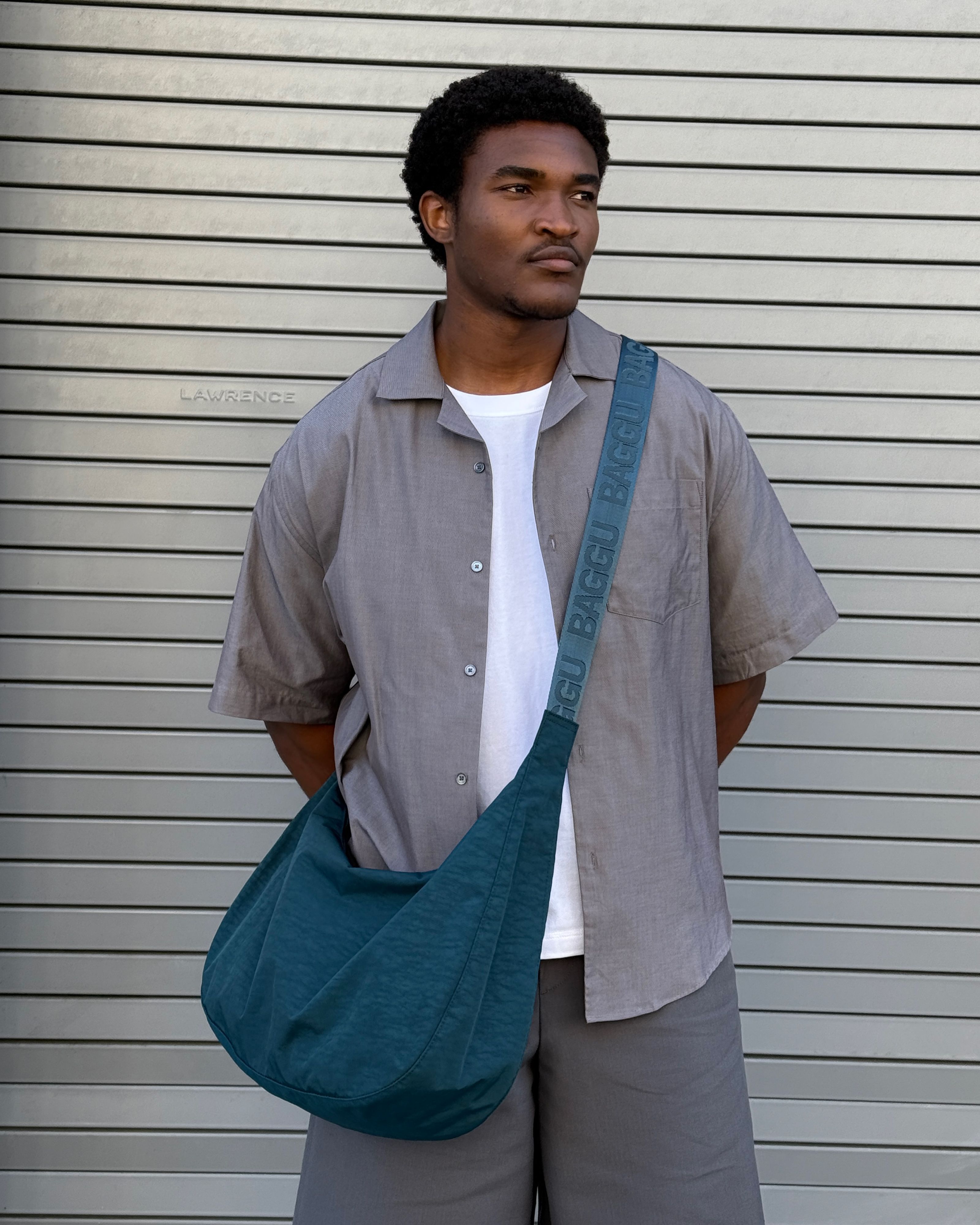 Large Nylon Crescent Bag Black - Baggu