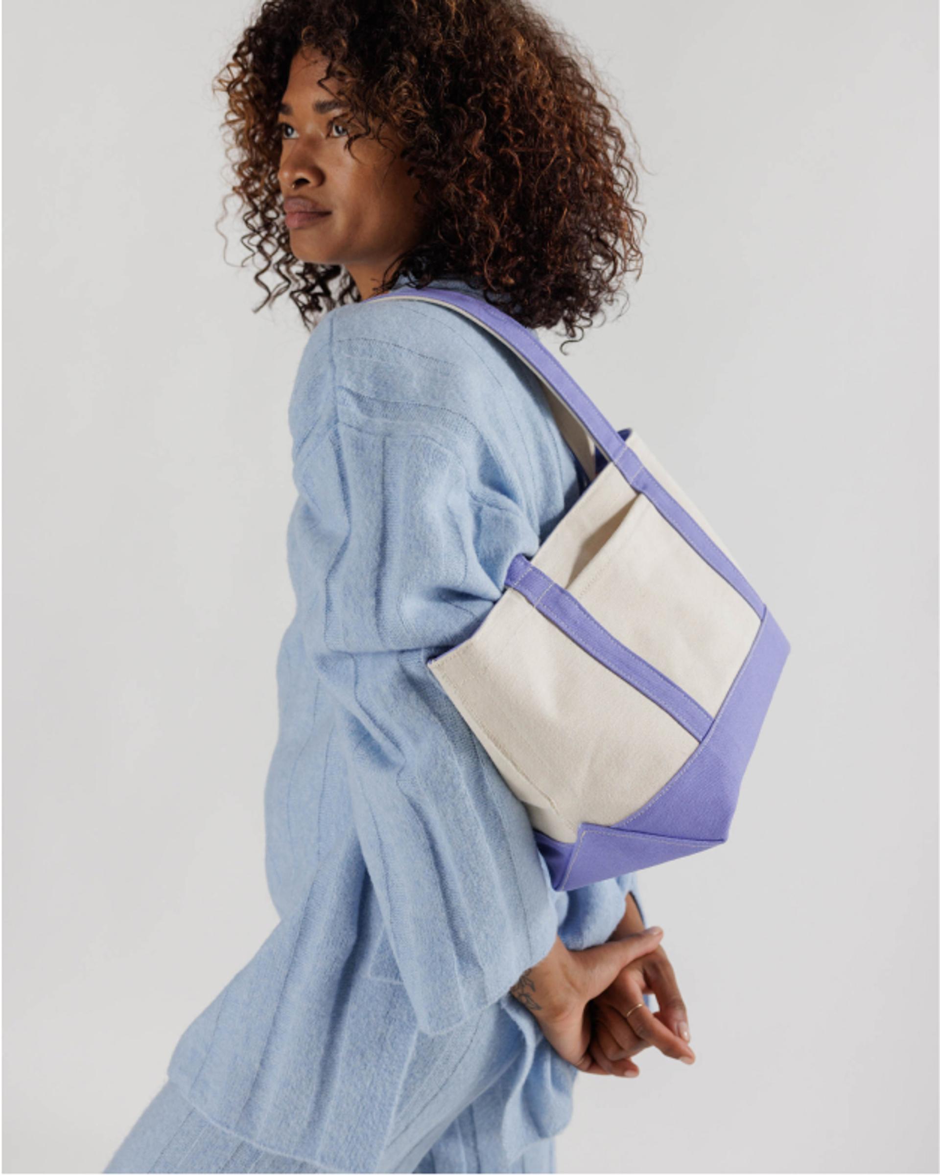 BAGGU