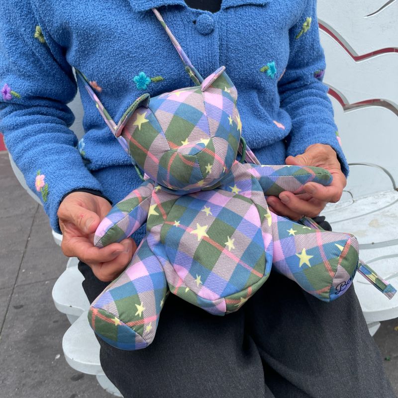 レディース Bear Baggu 黒 国内未発売