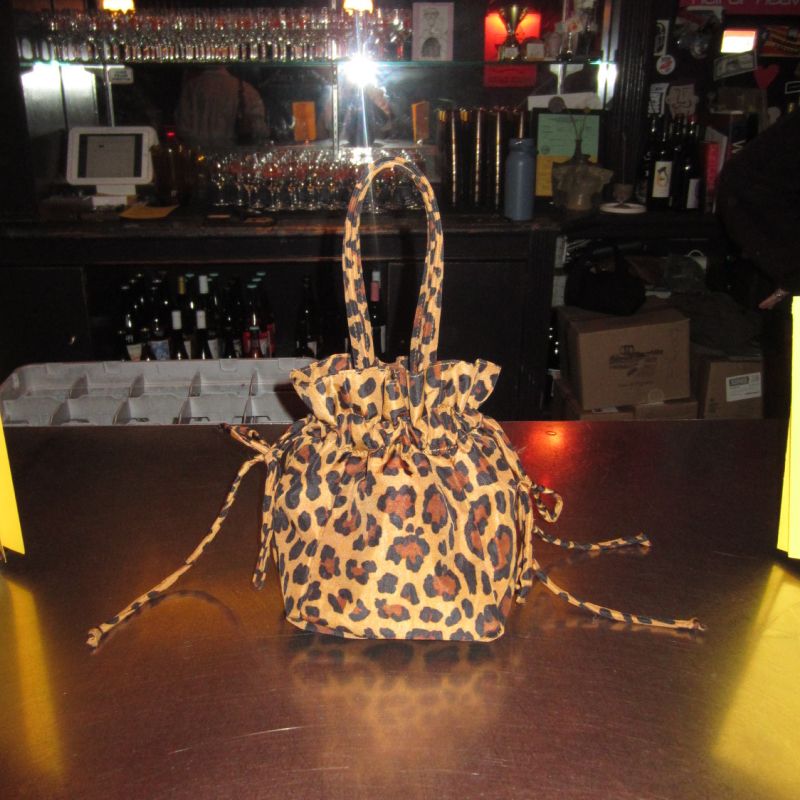 Nylon Drawstring Bag Leopard - Baggu