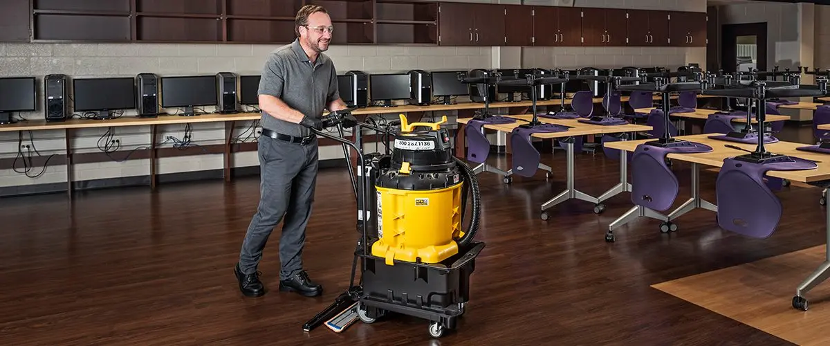 Benefits of a Floor Cleaning Machine