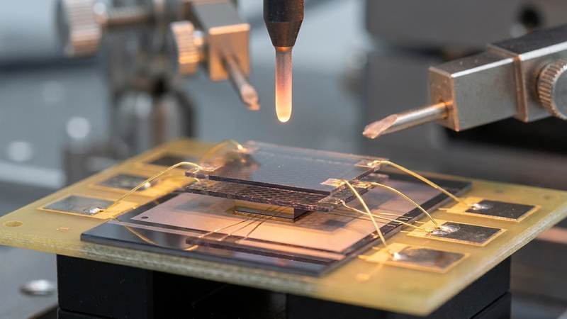 549. Practical Guide: Building a Nanoscale Pyroelectric Energy Harvester with Graphene Electrodes