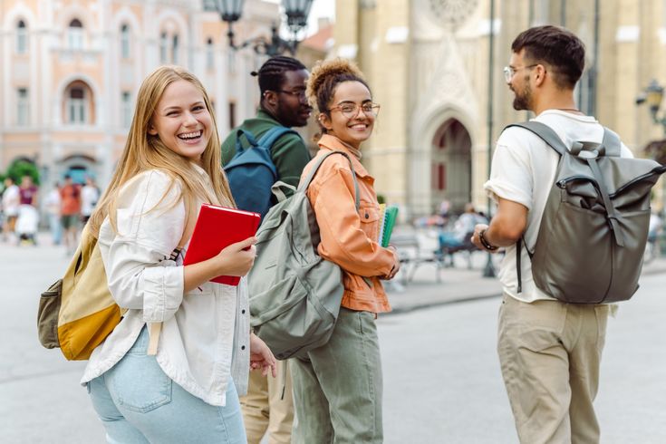 Mondadori Academy Forum Orienta: il nuovo evento dedicato agli studenti 
