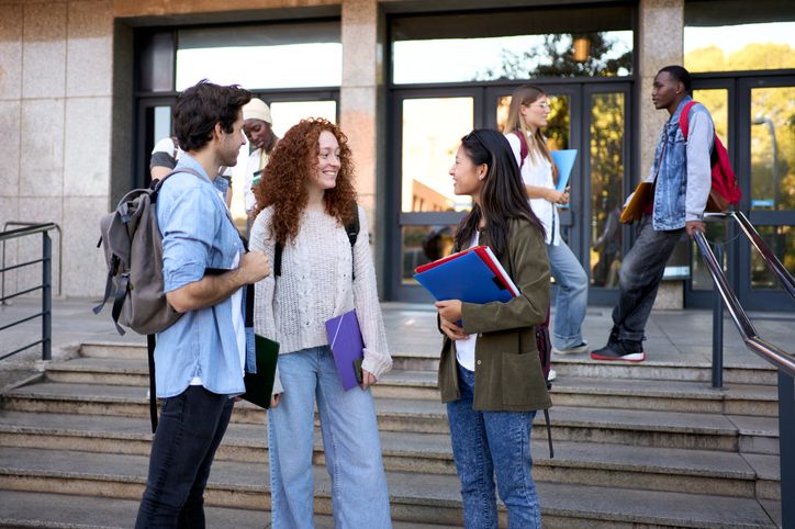 Mondadori Academy Forum Orienta: il programma dedicato agli universitari