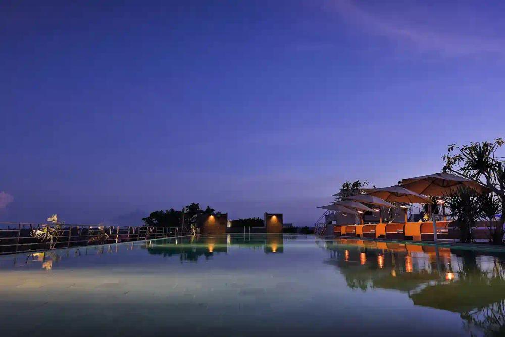 credit:-google-maps---de-vins-sky-hotel-seminyak