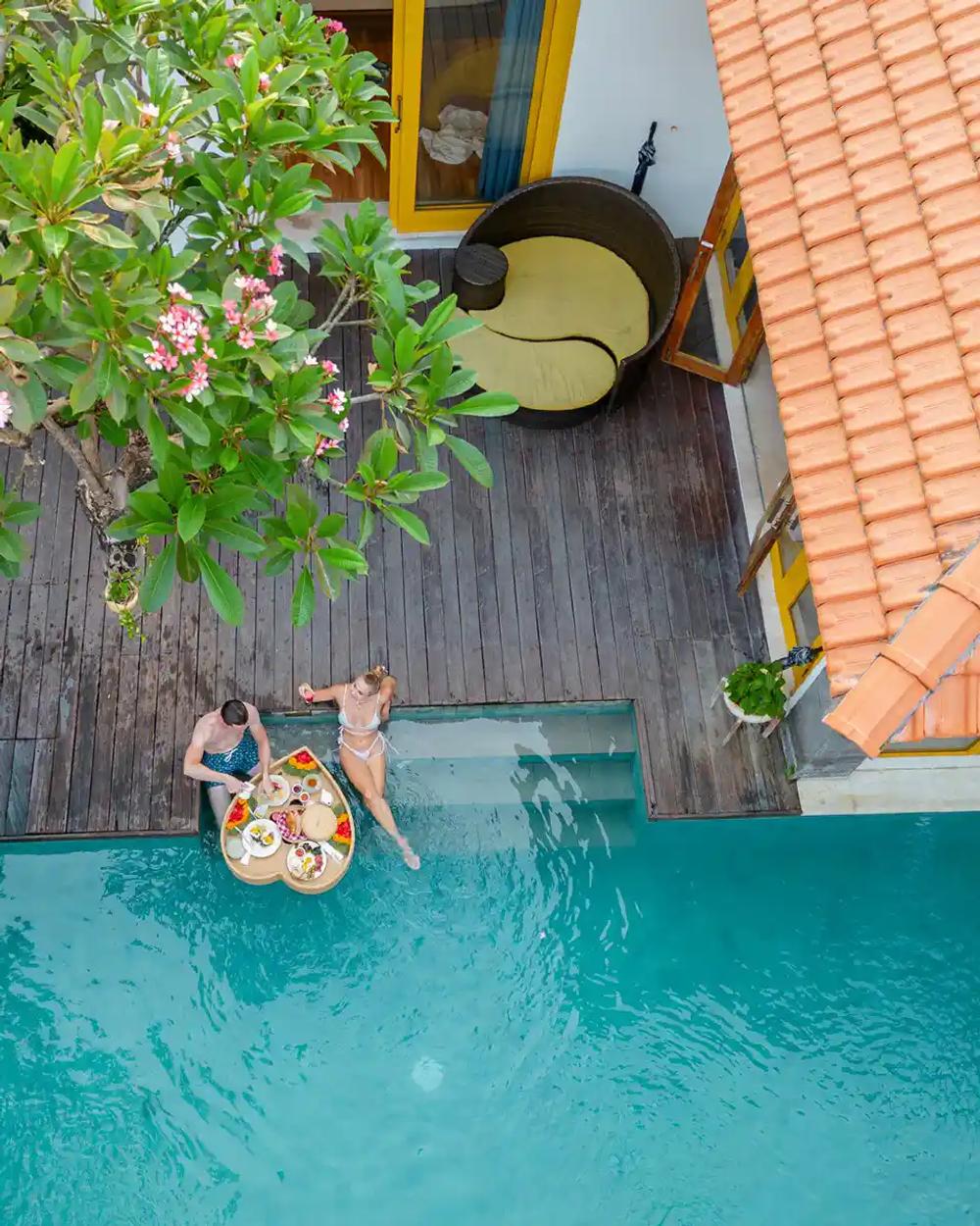 credit:-instagram-@lamiravillabali-&-@stayatsolo