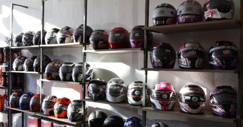 Toko Helm di Bali