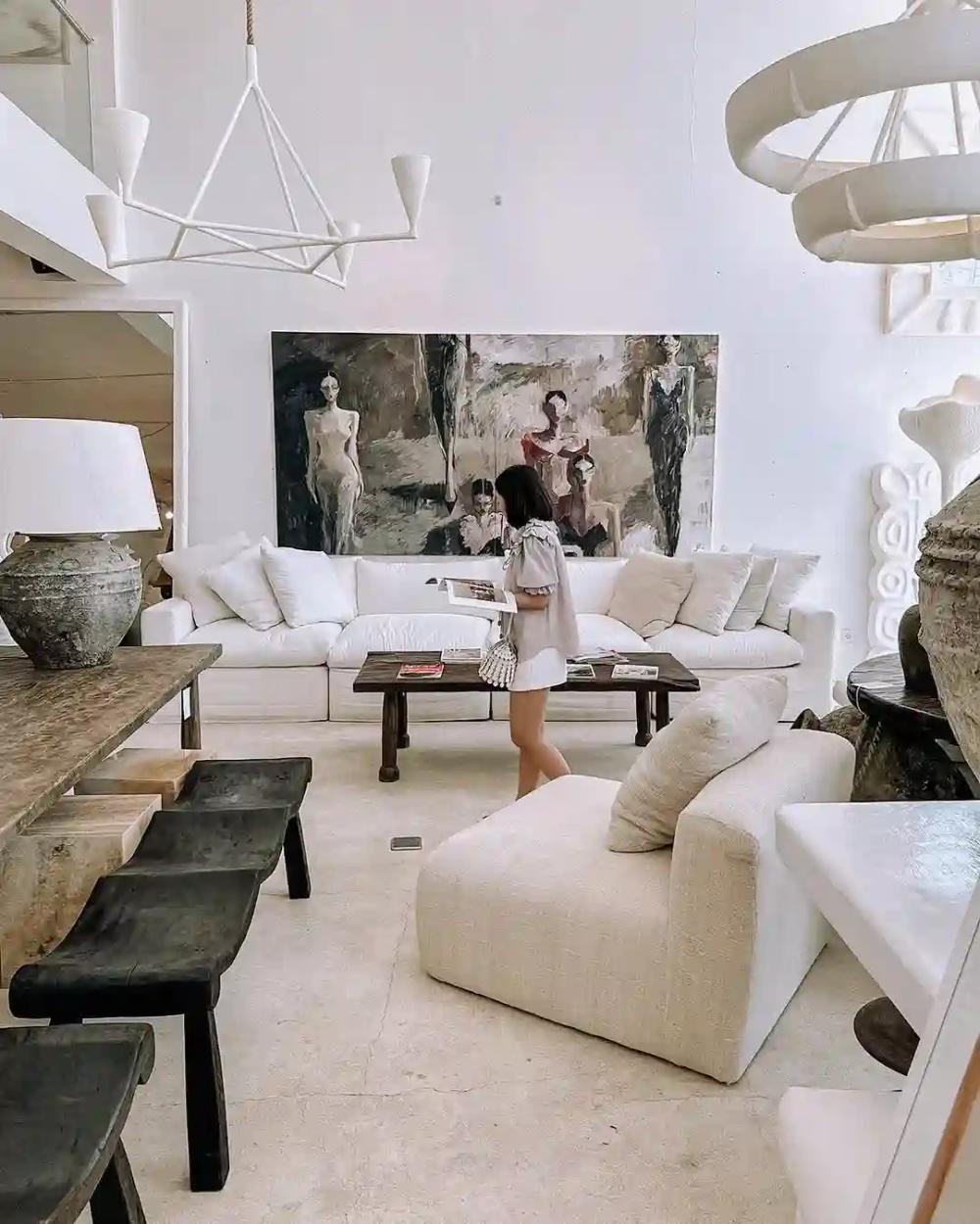 credit:-instagram-@themedium._ credit:-instagram-@themedium._