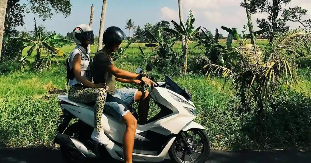 best-hidden-places-to-visit-in-bali-on-scooter