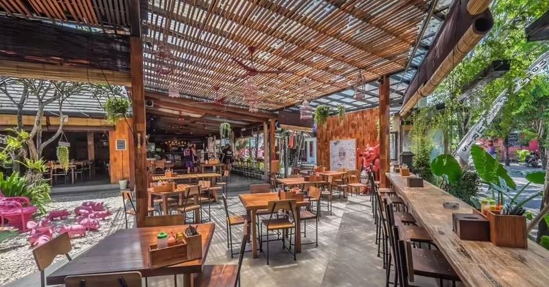 Top Restaurants with Family-Friendly Vibes in Seminyak
