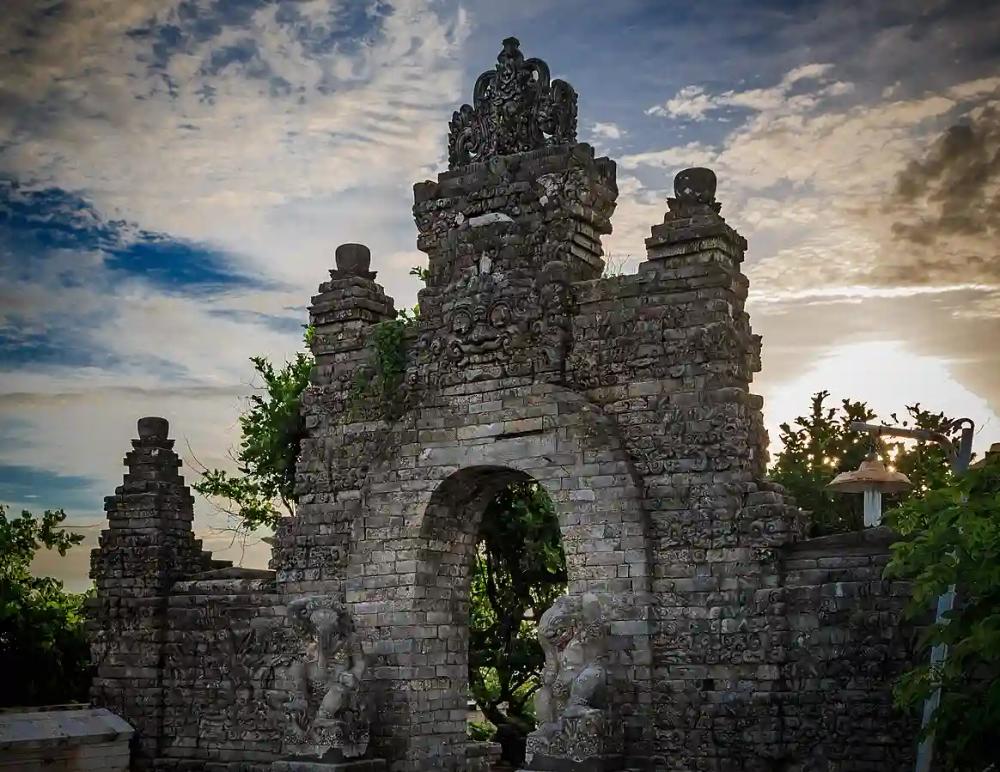 credit:-cephoto,-uwe-aranas