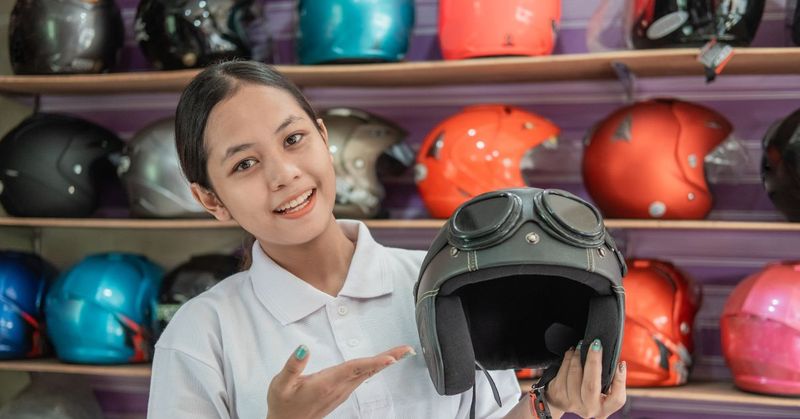 how to know what size helmet to buy