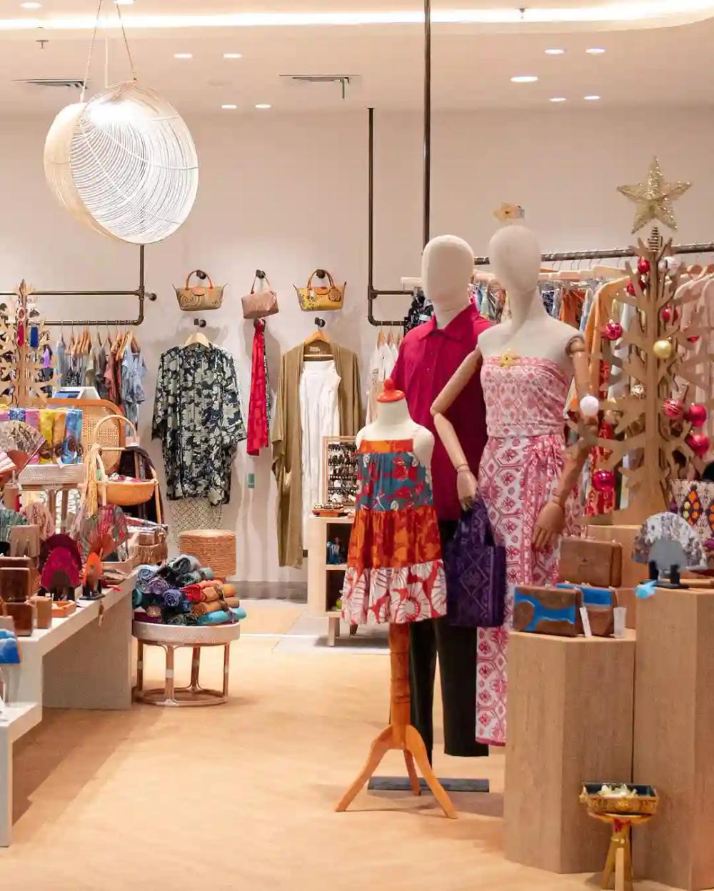 credit:-instagram-@sarinahindonesia credit:-instagram-@sarinahindonesia