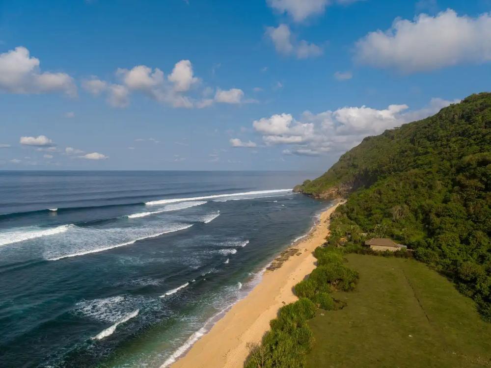 best-time-to-visit-nyang-nyang-beach