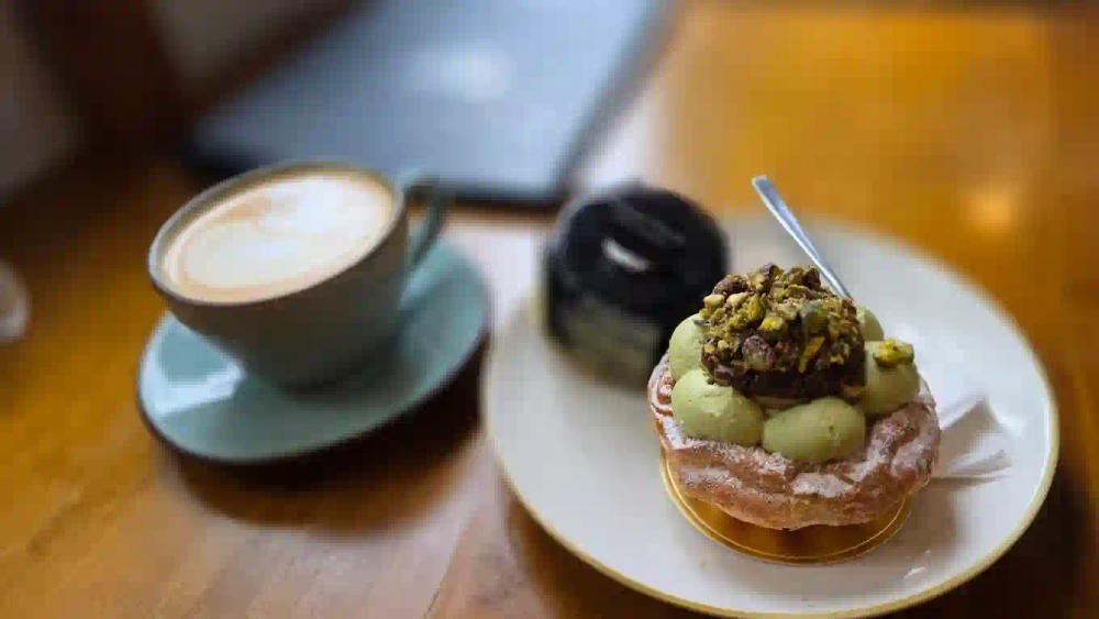 la-maison-de-pierre-boulangerie,-maison-pierre-(sanur)