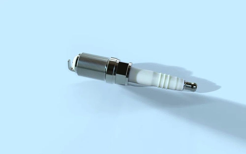 damaged-or-wet-spark-plug