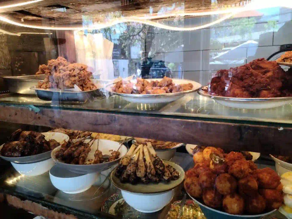 credit:-google-maps---varuna-warung-|-shot-by-ruby-s