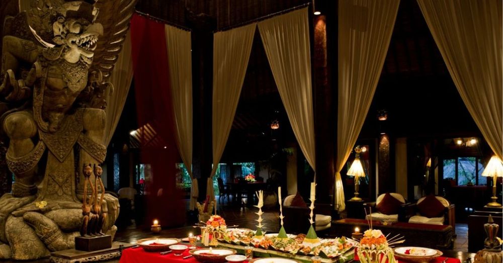 iwa-restaurant-at-hotel-tugu-bali