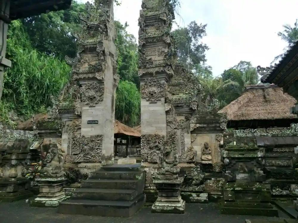credit:-google-maps---pura-tirta-silakarang-|-photo-by-wayan-kardana