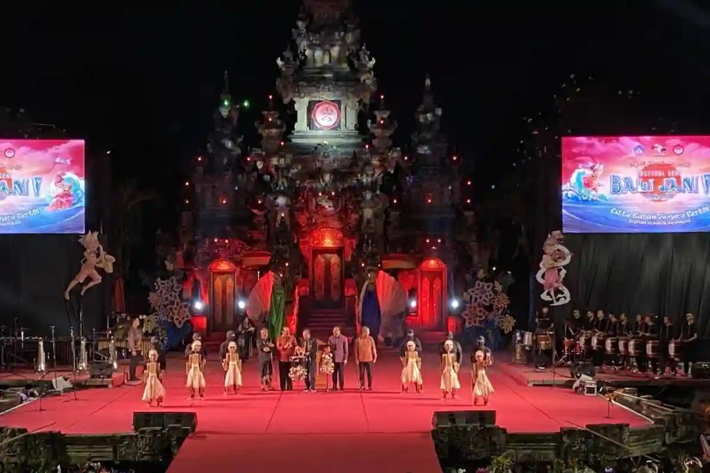 festival-seni-bali-jani---credit:-bali.antaranews.com