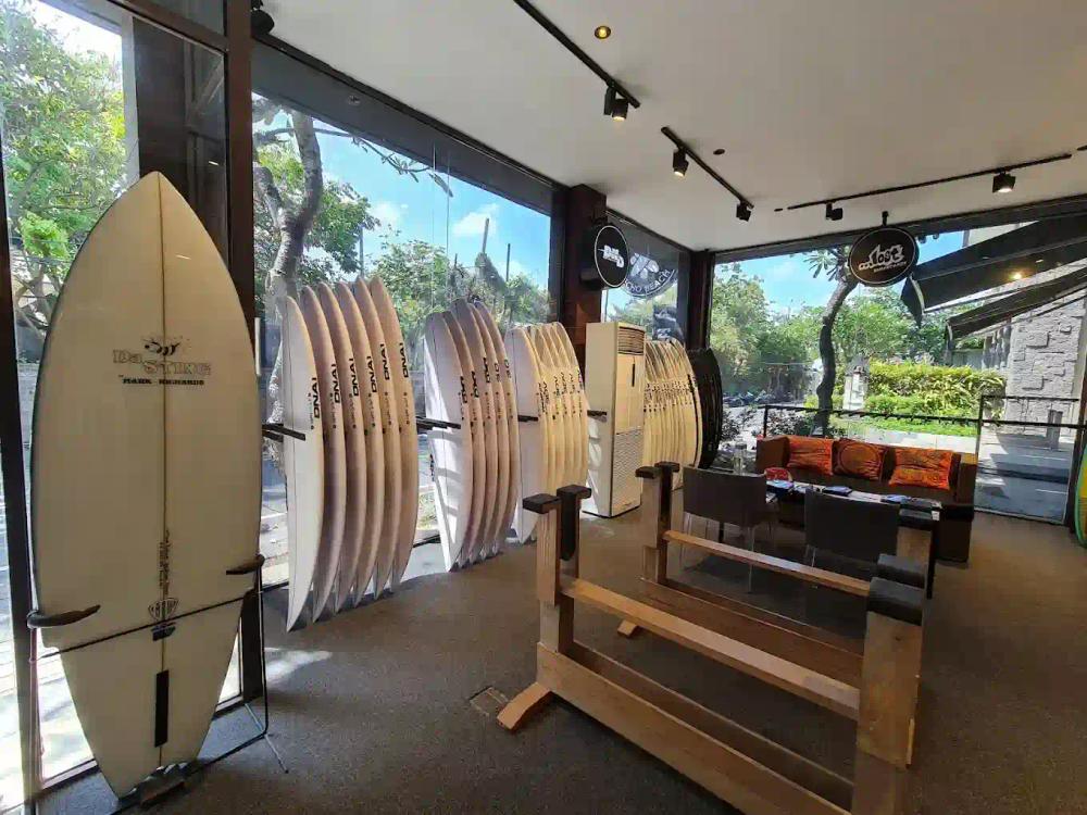 credit:-google-maps---boardriders-echo-beach-|-shot-by-steven-pranolo