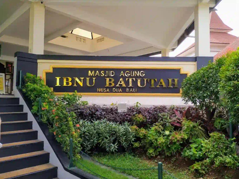 masjid-agung-ibnu-batutah