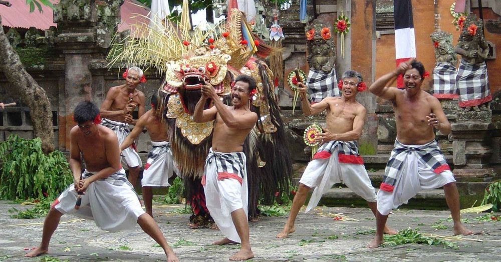 barong-&-keris-dance