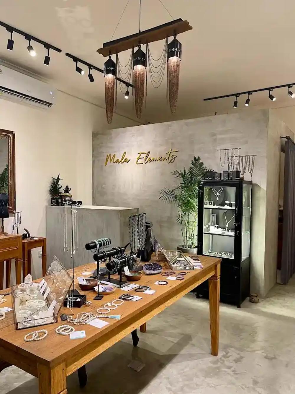 credit:-google-maps---mala-elements.