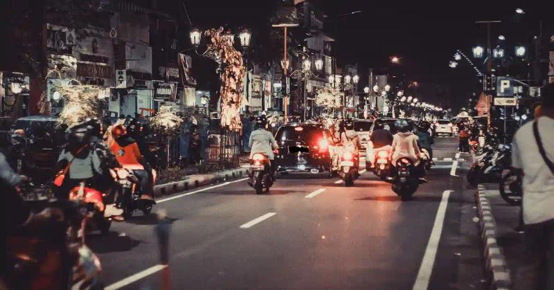 Is It Safe to Ride at Night in Bali