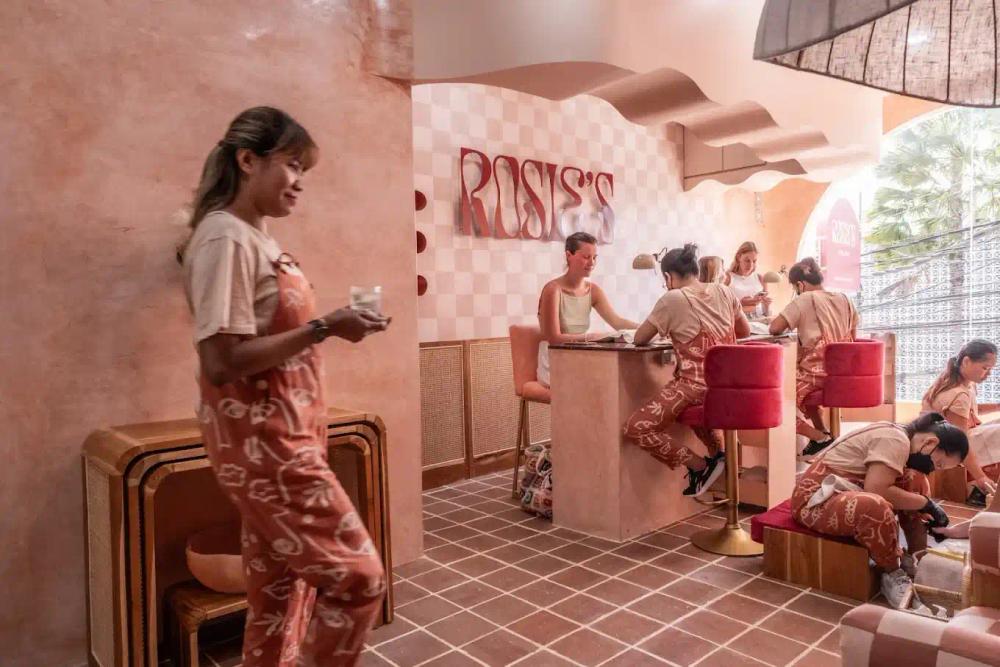 credit---google-maps:-rosies-nail-bar