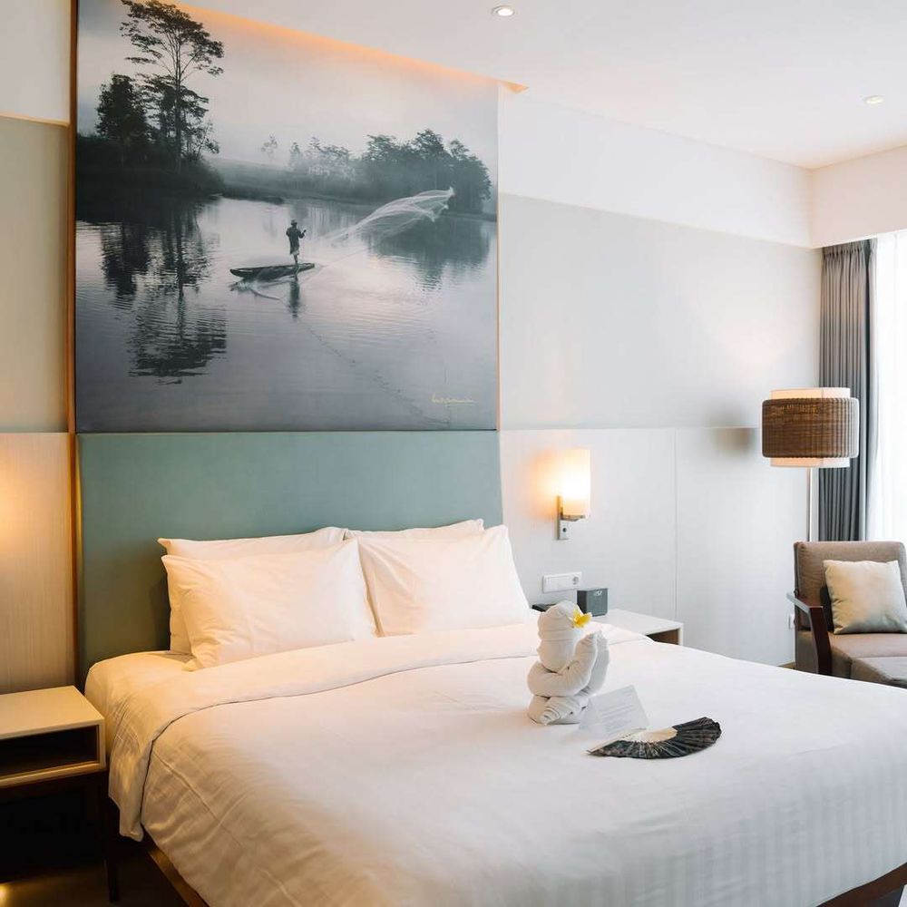 credit:-instagram-@courtyardseminyak