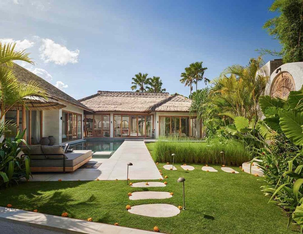 credit:-instagram-@villamassilia