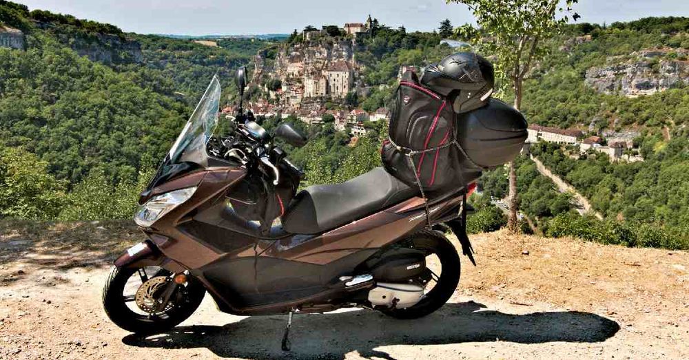 safety-features-on-nmax-and-pcx