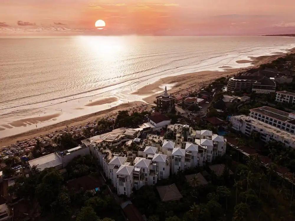 credit:-instagram-@furamabali