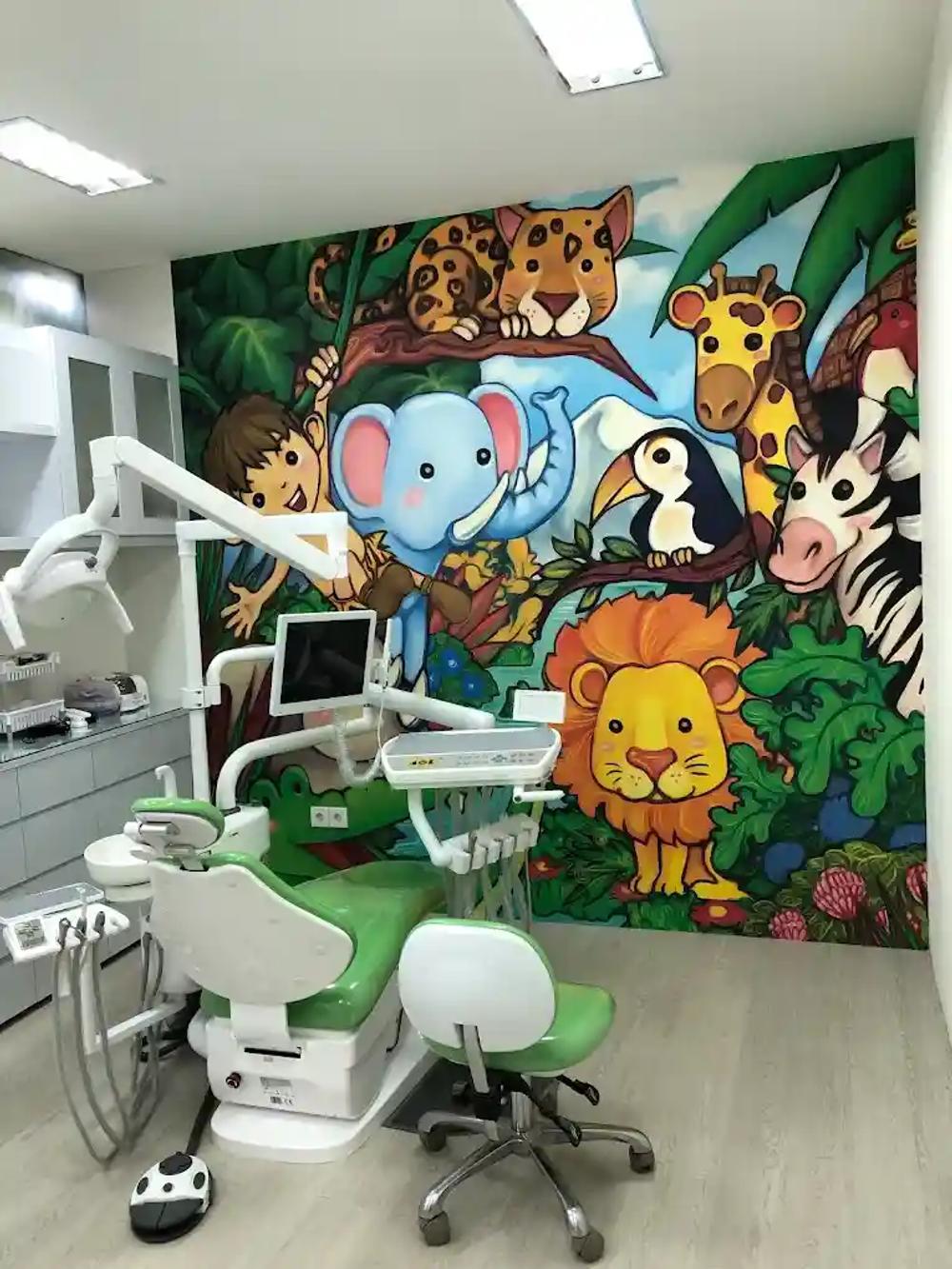 credit:-google-maps---dentaland-clinic-bali-|-shot-by-agus-setiawan credit:-google-maps---dentaland-clinic-bali-|-shot-by-agus-setiawan