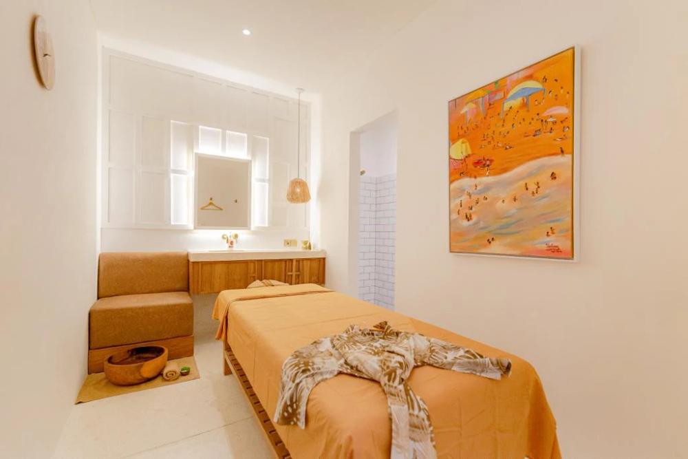 beach-house-massage-by-tonic