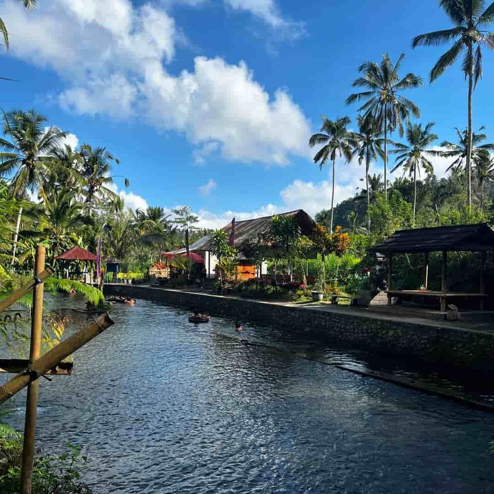 credit:-instagram-@kknbekasihcore credit:-instagram-@kknbekasihcore