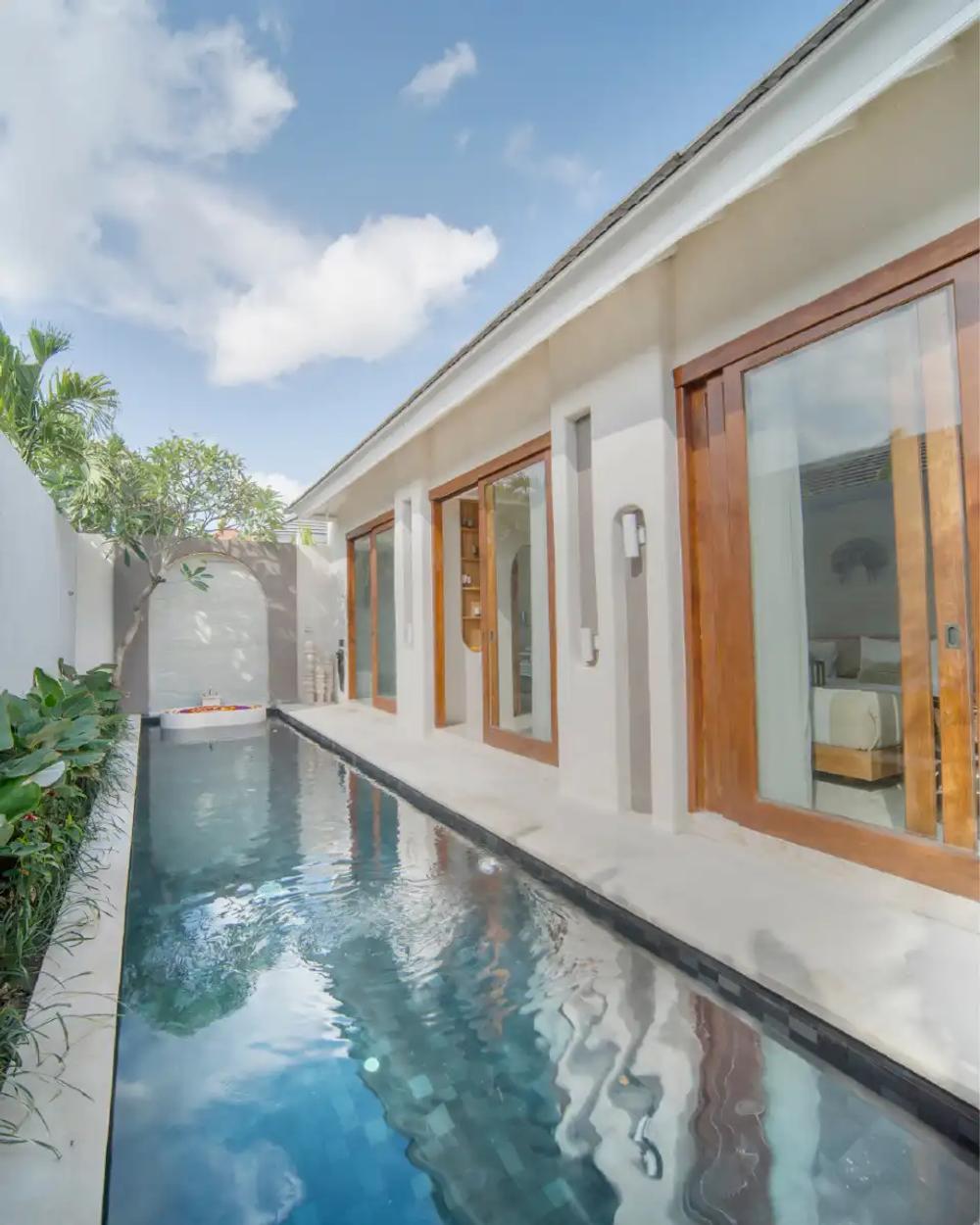 credit:-instagram-@asteraseminyak