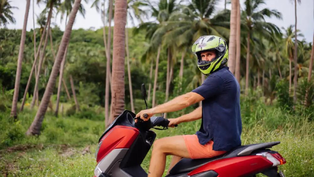 top-safety-tips-for-riding-a-scooter-in-kuta