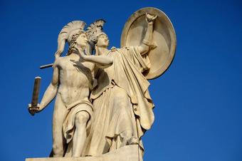 Mars statue with athena in battle