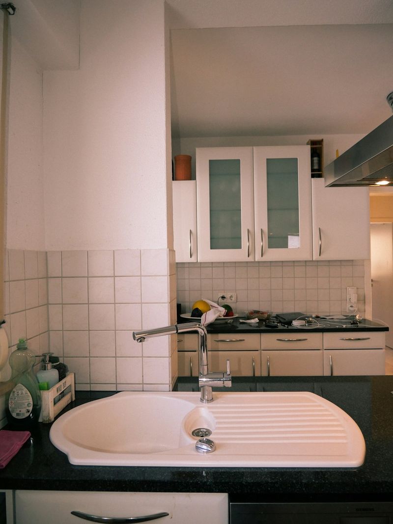 Kjøkkenrenovering — Knutsvik Drift
