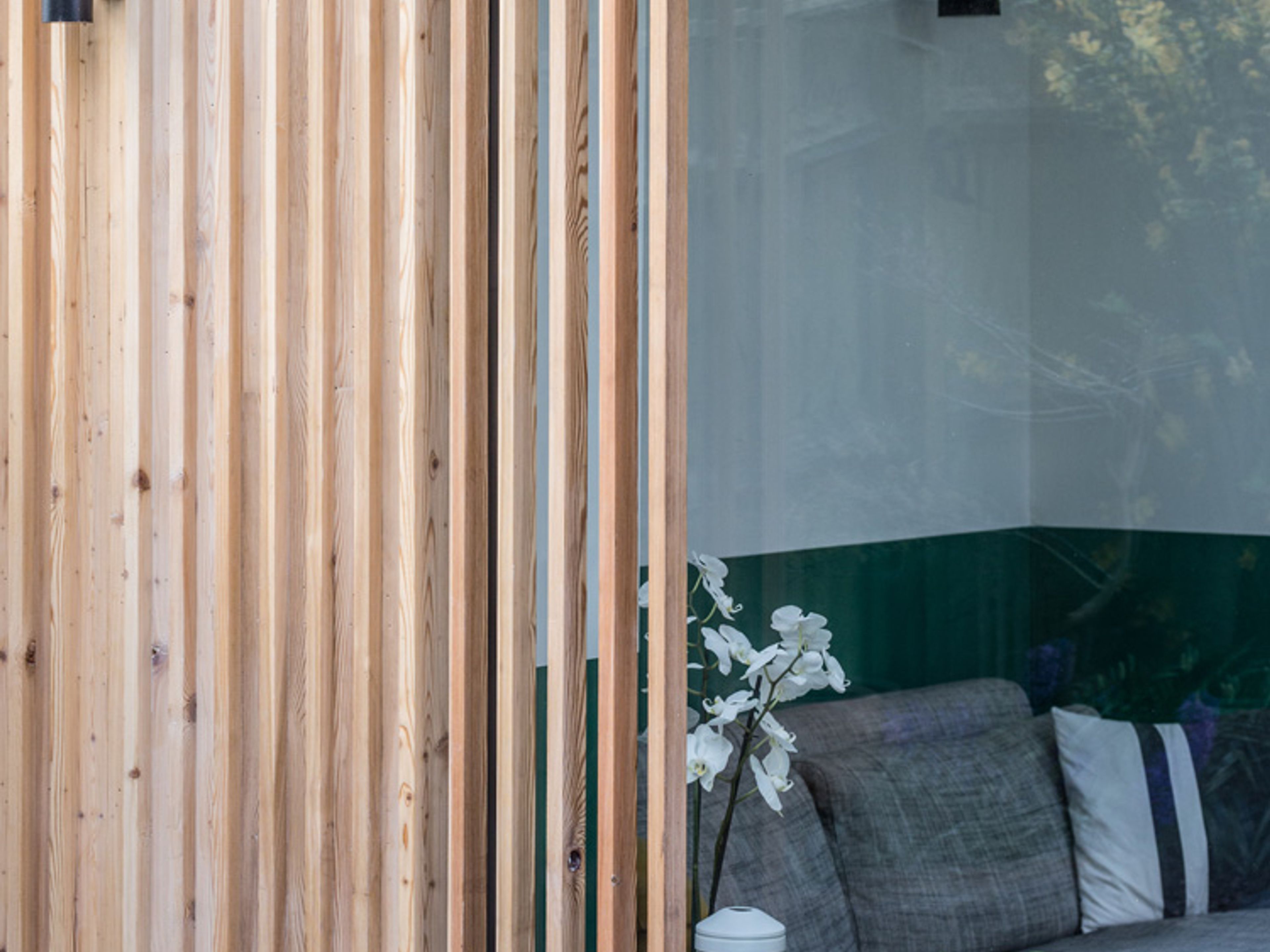 Illustrator’s Botanical House