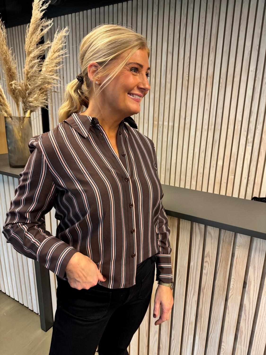NÜMPH Nujoni stripe shirt, bilde 4 av 4