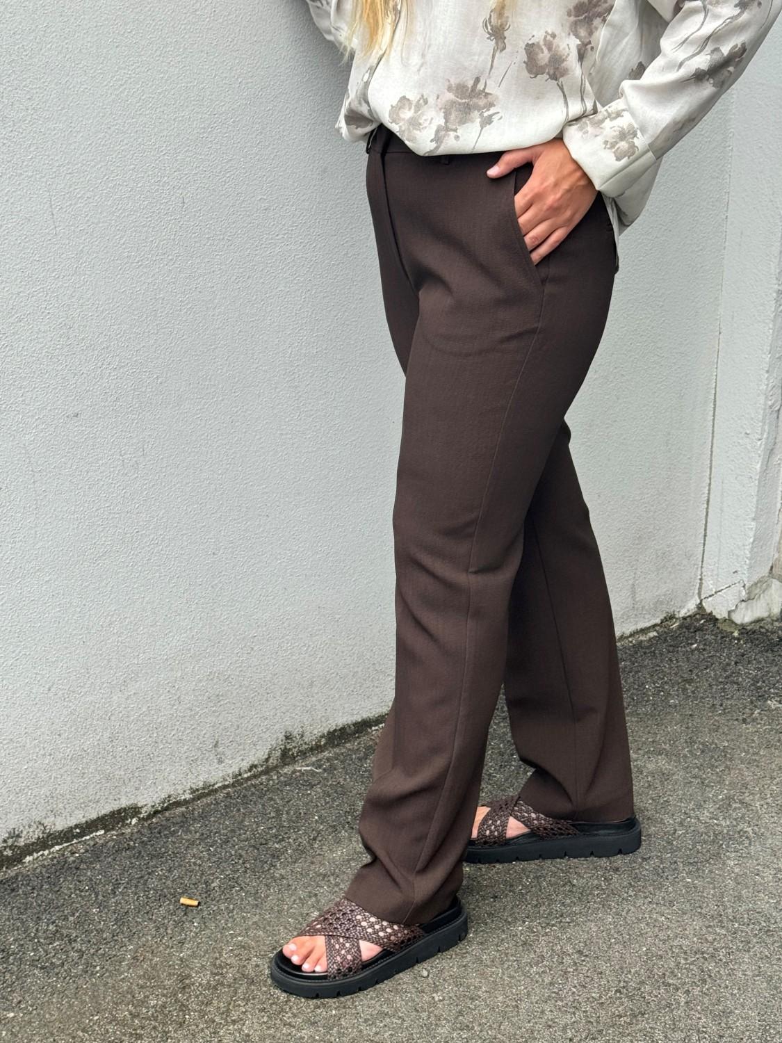 Rüe De Femme Mea Straight Pants Brun, bilde 1 av 3