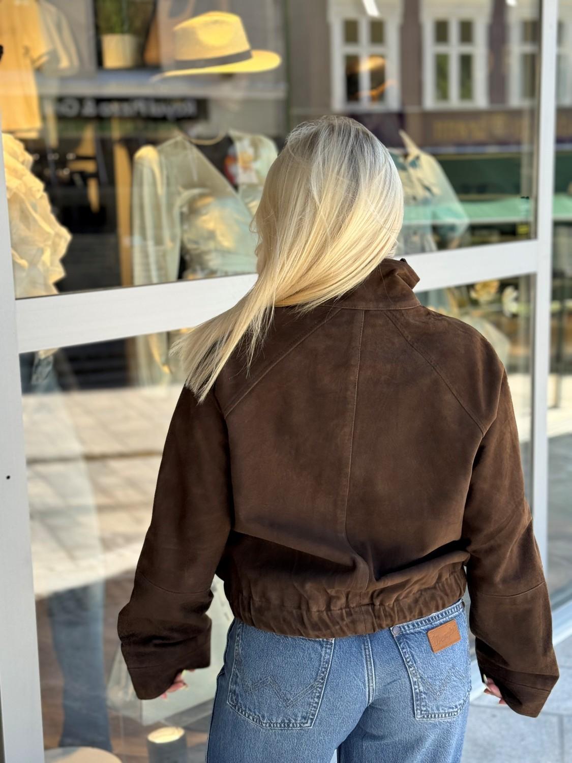 ROUGE EDIT Roususie suede jacket seal brown, bilde 3 av 3