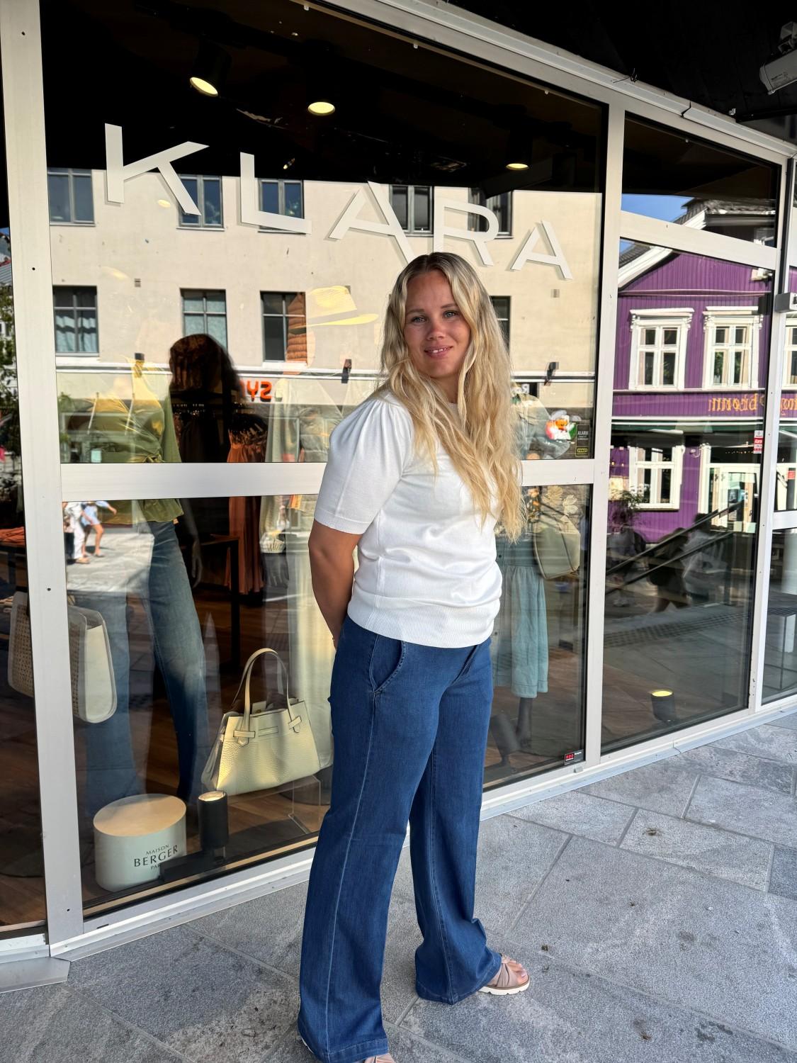 My Essential Wardrobe Jeans wide 30 the lara 115 medium clear blue wash, bilde 2 av 5